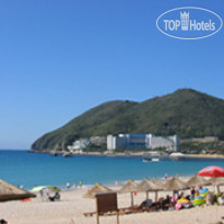 Sunny Sanya Family Inn