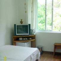 Sunny Sanya Family Inn