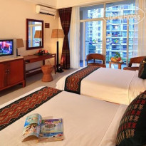 Yelan Bay Resort