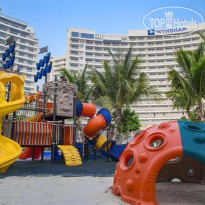 Leaguer Deluxe Resort Sanya Bay