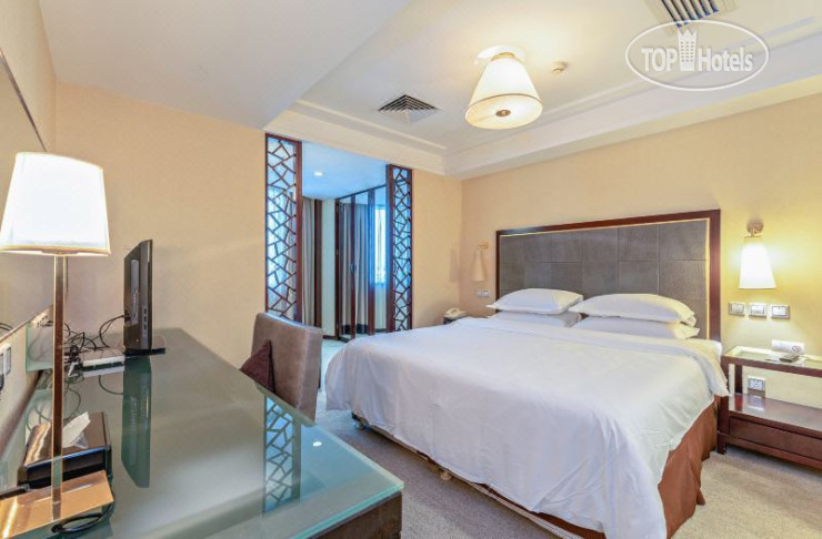 Hotel photo Guangzhou New Century Hotel 4*