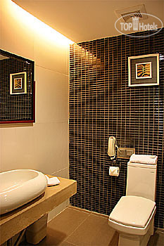 New photos from tourists IT World Hotel Guangzhou 4*