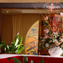 Embassy Suite Hotel 