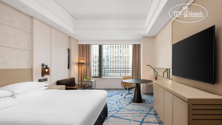 New photos from tourists Renaissance Shanghai Caohejing 5*