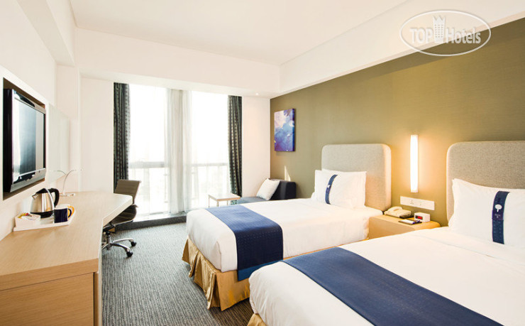 New photos from tourists Holiday Inn Express Shanghai Jinsha 3*