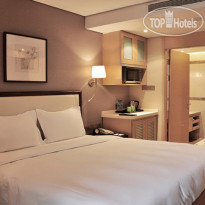 Regal Plaza Hotel & Residence Улучшенный номер