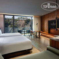 Intercontinental Shanghai Wonderland 