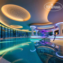 Intercontinental Shanghai Wonderland 