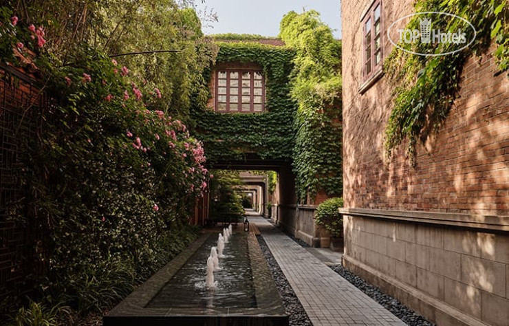 Hotel photo Capella Shanghai, Jian Ye Li 5*