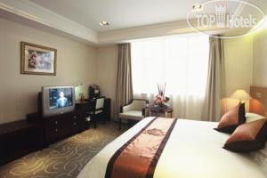 New photos from tourists Donghu Hotel 4*