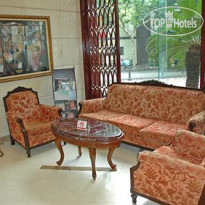 Donghu Collection Hotel  