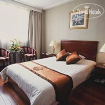 Donghu Collection Hotel  