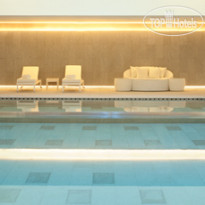 HUALUXE Shanghai Twelve At Hengshan, an IHG Hotel 