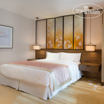 HUALUXE Shanghai Twelve At Hengshan, an IHG Hotel 