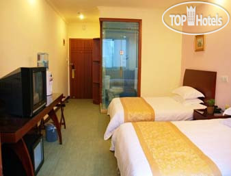New photos from tourists Super 8 Shanghai Red House 3*
