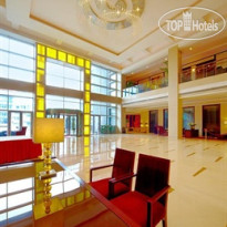 Nanjing New Century Hotel 