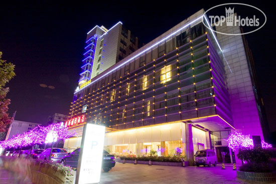 Hotelier's photos Days Hotel Nanjing 4*