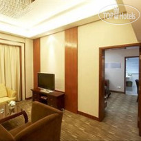 Huachen Kenzo Hotel