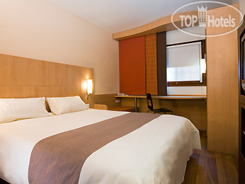Hotelier's photos Ibis Hangzhou Huanglong Sports Center Hotel 3*