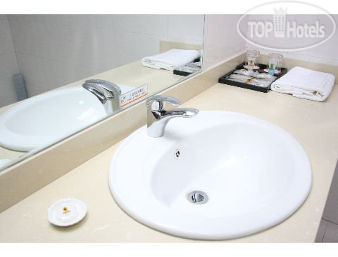 New photos from tourists Super 8 Hotel Xian Dong Da Jie 3*