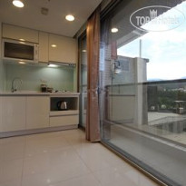 Tianmu Star Urban Living Serviced Apartment