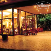 Hwange Safari Lodge 