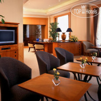 Yokohama Bay Sheraton Hotel & Towers 