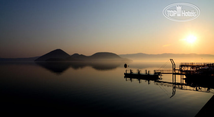 Hotelier's photos Toyako Manseikaku Hotel Lakeside Terrace 3*