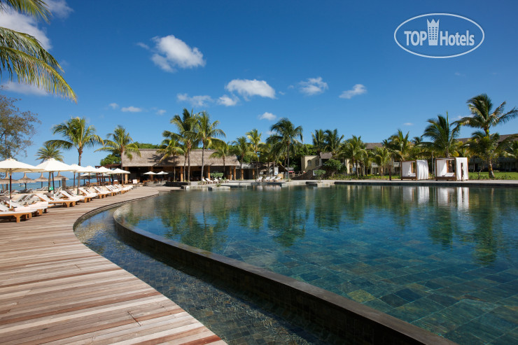 Outrigger Mauritius Beach Resort