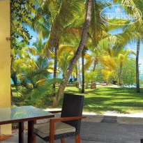 Paradis Beachcomber Golf Resort & Spa
