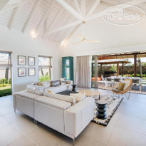 Mythic Suites & Villas