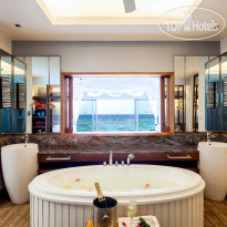 Machchafushi Island Resort & Spa Maldives Premier Owerwater Villa Bathro