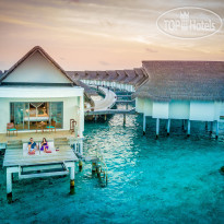 Machchafushi Island Resort & Spa Maldives Premier Owerwater Villa