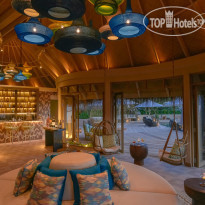 The Nautilus Maldives Pool bar Naiboli