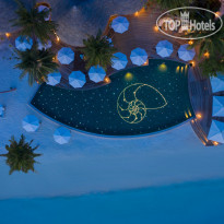 The Nautilus Maldives Основной бассейн