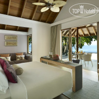 Dusit Thani Maldives Beach Villa