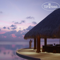 Dusit Thani Maldives Sea Grill Restaurant, night vi