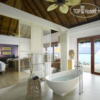 Dusit Thani Maldives 