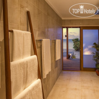 Hurawalhi Island Resort