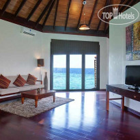Robinson Club Maldives