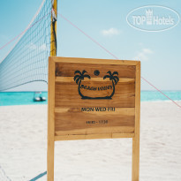 Kuredhivaru Resort and Spa Поле для волейбола