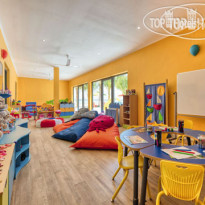 Kuredhivaru Resort and Spa Детский клуб внутри