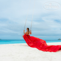 Sun Siyam Iru Veli Flying Dress - Летящее платье 