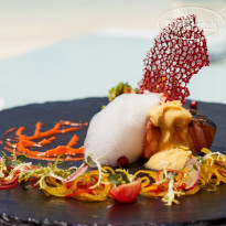 Sun Siyam Vilu Reef Wine Cellar