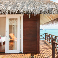 Sun Siyam Vilu Reef Sunset Reef Villa