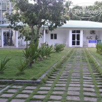 The Barefoot Eco Hotel 