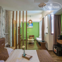 Hotel 78