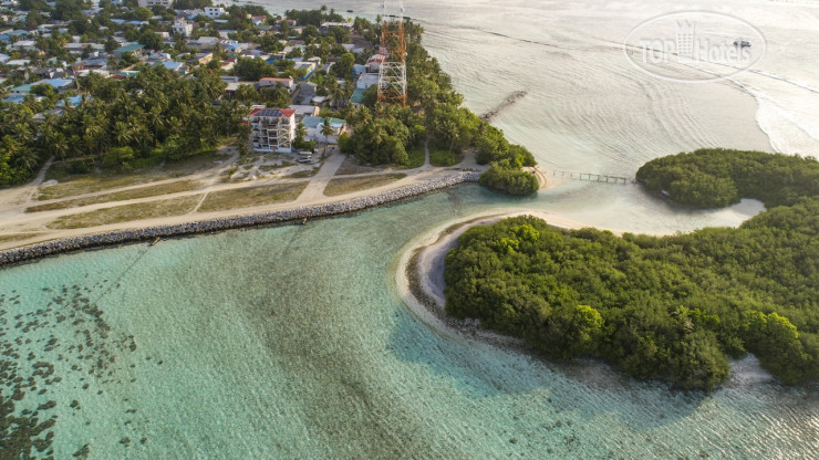 New photos from tourists Reef Edge Thulusdhoo 4*