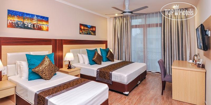 Hotel photo Triton Beach Hotel & Spa 3*