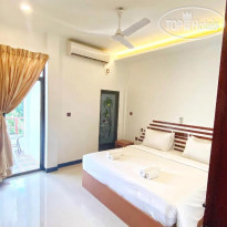 Beach Walk Inn Gulhi